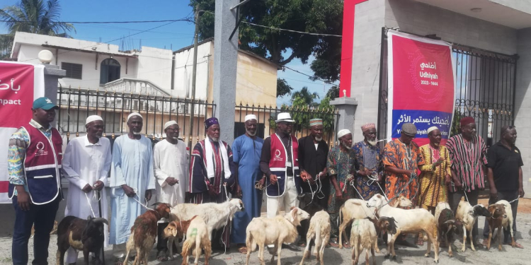 TOGO : Grâce à L’ONG AOIB, 1500 personnes vulnérables reçoivent leurs moutons de Aïd El Kebir