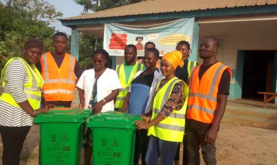 Agoè-nyivé 4/ACTE-AFRIQUE : l’association ENV-SE s’engage contre l’insalubrité et fait don de poubelles écologique à certaines structures de la place