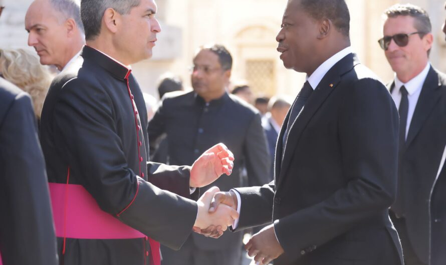 A Rome,Faure Gnassingbé prend part aux obsèques du pape François