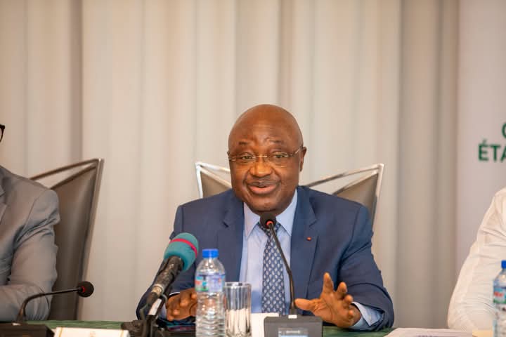 Au Togo, les ministres doivent s’acquitter de leurs consommations domestiques en eau et d’électricité