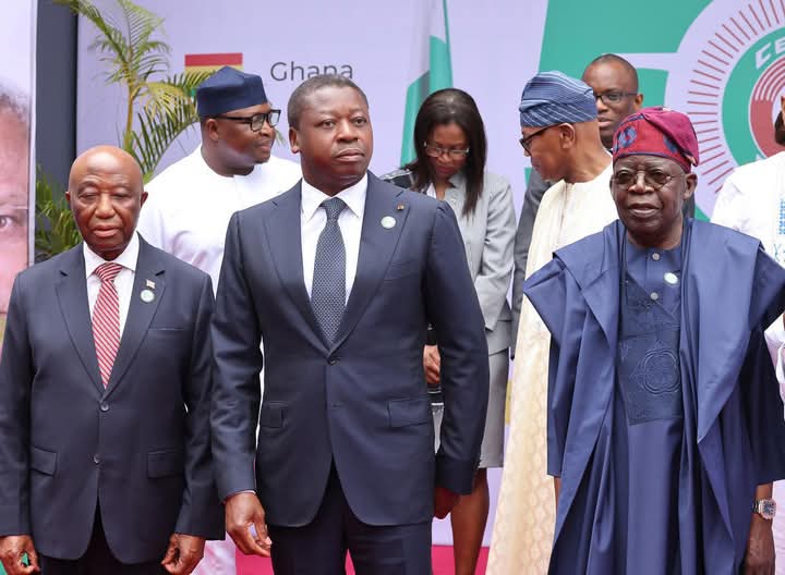 A Lagos , Faure Gnassingbé participe au jubilé d’or de la CEDEAO